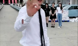 c91直播,揭秘虚拟偶像的崛起与未来