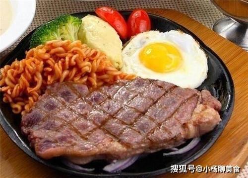 娱乐吃瓜酱牛排,揭秘明星们的美食私享时光